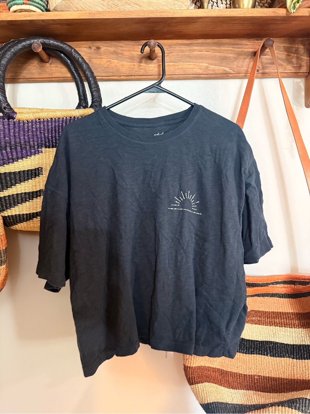 Universal Threads Embroidered Tee